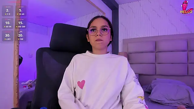 CarolineFyre 即時 XXX 聊天