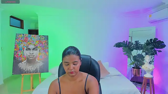 JANYLOVE__ élő XXX-chatje