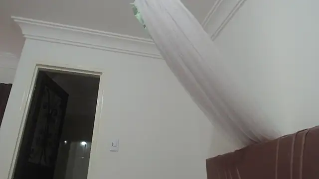 nathaly_jones_'s Live XXX Chat