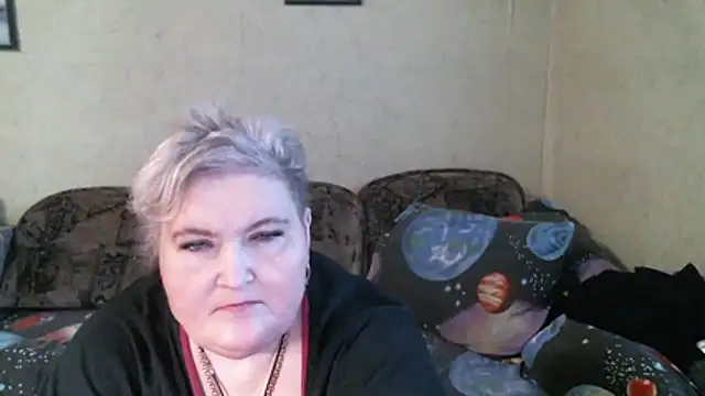 Lana555 Show in webcam