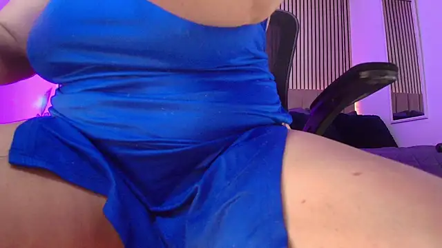 Chat XXX ao vivo de JuliRamirez