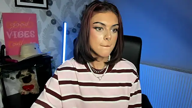 Nova_SIN: απευθείας συνομιλία ΧΧΧ