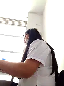 SOFI__10 – Naživo XXX chat