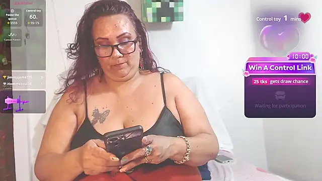 BiirdyDavis Live XXX Chat