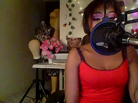 Anaconda2350 Live XXX-chat