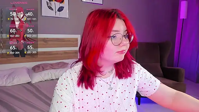 Alice_Kitagawa Show in webcam