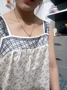 girl-girl-hot 在線直播表演