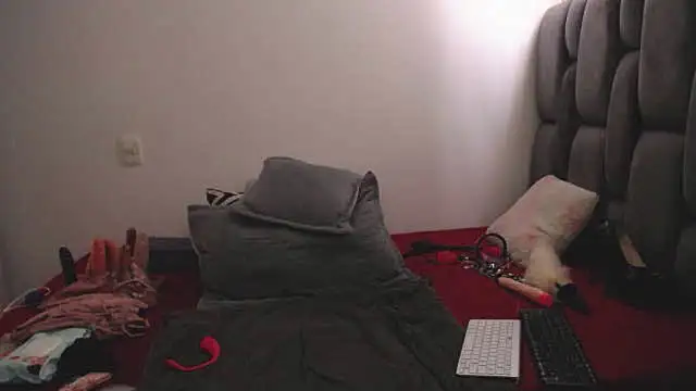 Онлайн чат XXX Tits__sweet