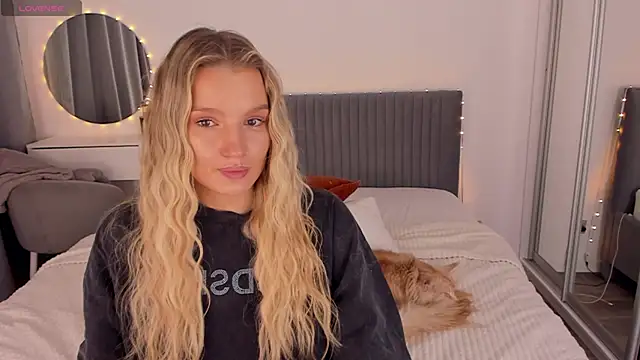 Онлайн чат XXX CassieRayss