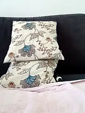 แชท XXX สดของ charmingdawn