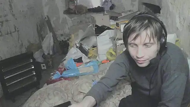 Chat +18 de makarov1993 ao vivo