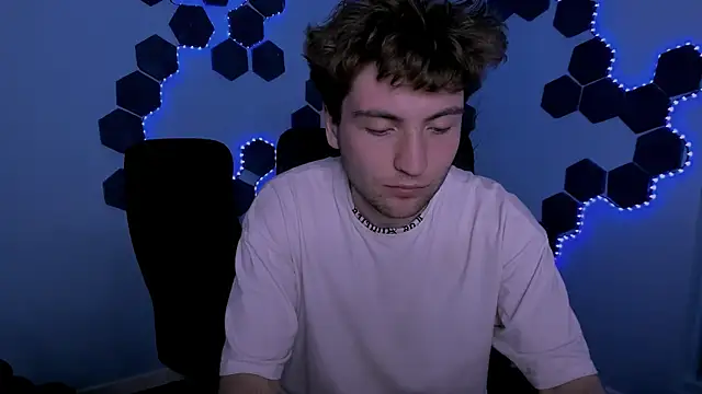 Онлайн чат XXX travis_wolf_