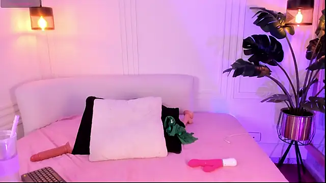 Dafne_Hillss élő XXX-chatje