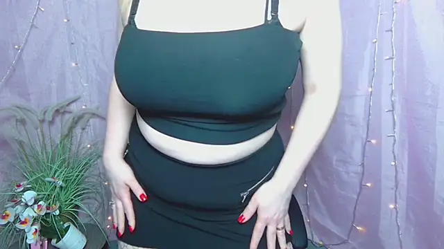 OliviaVerr Chat XXX in diretta