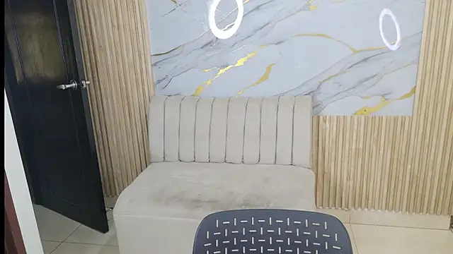 Онлайн чат XXX Sophie19__