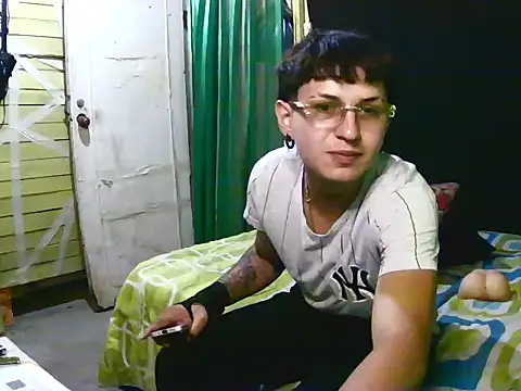 Ebebyjuan Adlı Modelin Web Kamerası Şovu