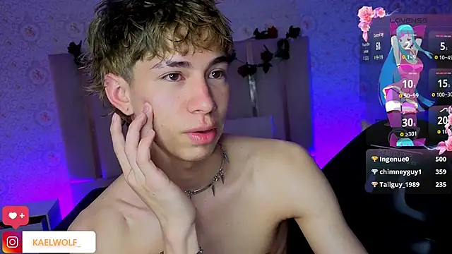 kaelwolf_tay 即時 XXX 聊天