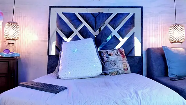 annie_vega17_ Chat XXX in diretta