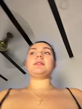 Eva_stark10 Chat XXX in diretta