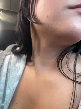 Candy-firee élő XXX-chatje