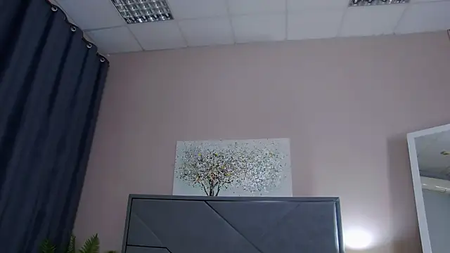 NicoleRosss Chat XXX in diretta