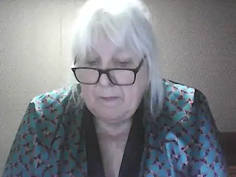 Alexia64231 即時 XXX 聊天