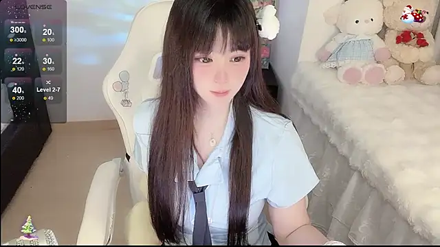 yuii-7 在線直播表演