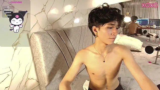 cococumps live XXX chat