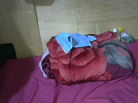 AFRICAN_JUICY001 即時 XXX 聊天