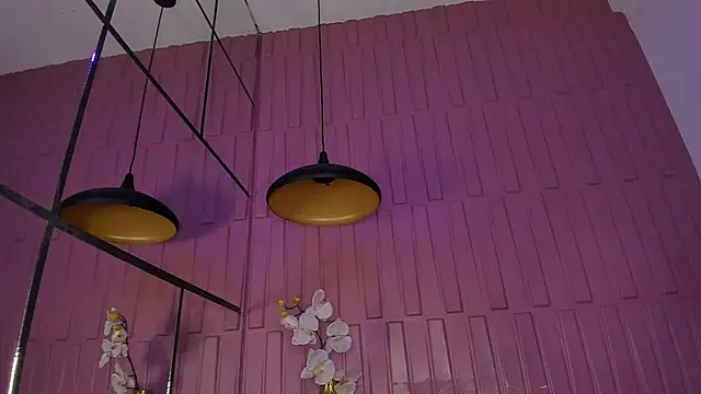 _LittleLian Live XXX chat