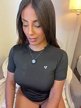 Brownfitbabyy 即時 XXX 聊天