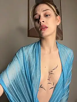 Bellalolahot 即時 XXX 聊天