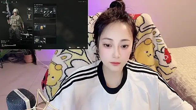 Daisy-77 – Naživo XXX chat