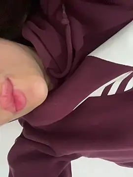 MariaIsabella8 即時 XXX 聊天