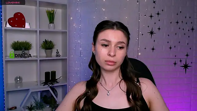 flora_ri – Kamerová šou