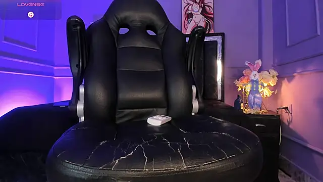 SwettRenata_ Show in webcam