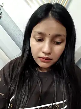 Pavitra_Sharma 在線直播表演