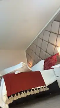 AngelinaDuvall élő XXX-chatje