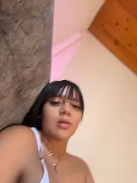Katy_RoseX élő XXX-chatje