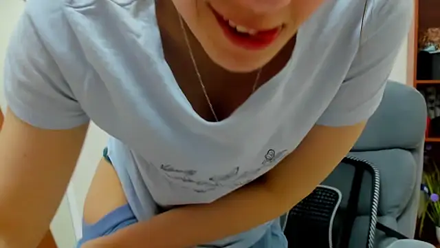 Joannia 即時 XXX 聊天