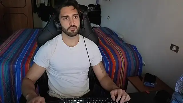 Al3xox02 Adlı Modelin Canlı XXX Sohbeti