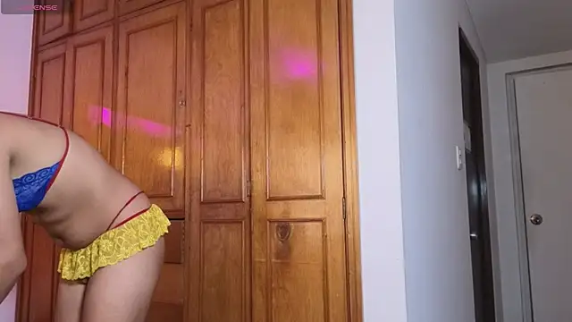 zoevg Show in webcam