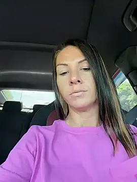 tastemecaroline 即時 XXX 聊天