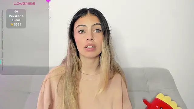 Fernanda_aaaa 即時 XXX 聊天