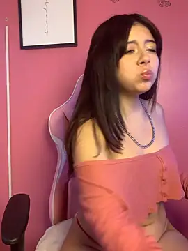 SoftDoll-のライブXXXチャット