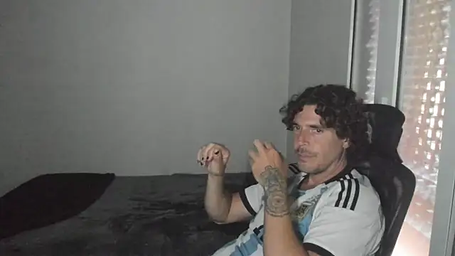 joaquin420_hot: онлайн-секс-чат