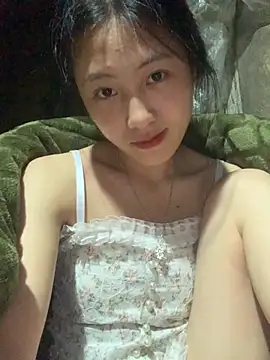 lauma-love 即時 XXX 聊天