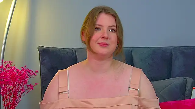 MelodyMoores 即時 XXX 聊天