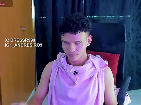 Chatroom XXX en direct de sebascuterouss