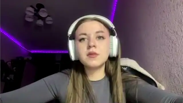 black_stairのライブXXXチャット